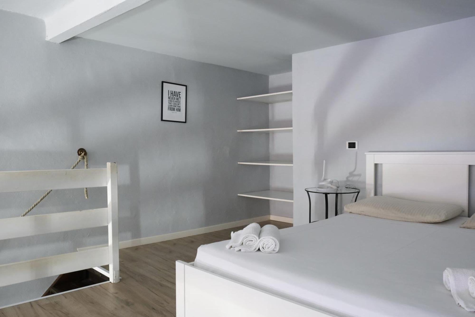 Carega City Center Apartment Verona Esterno foto