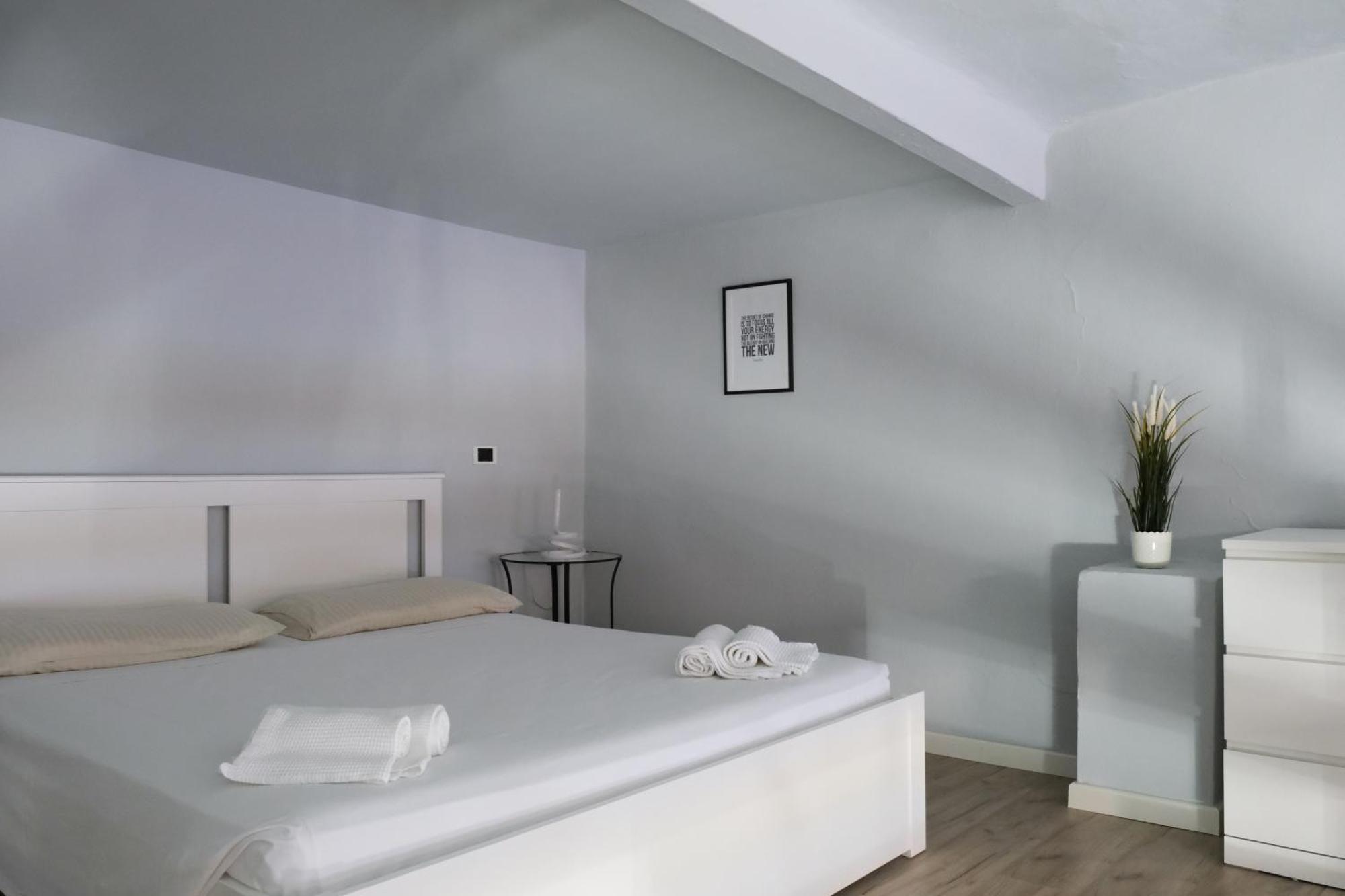 Carega City Center Apartment Verona Esterno foto