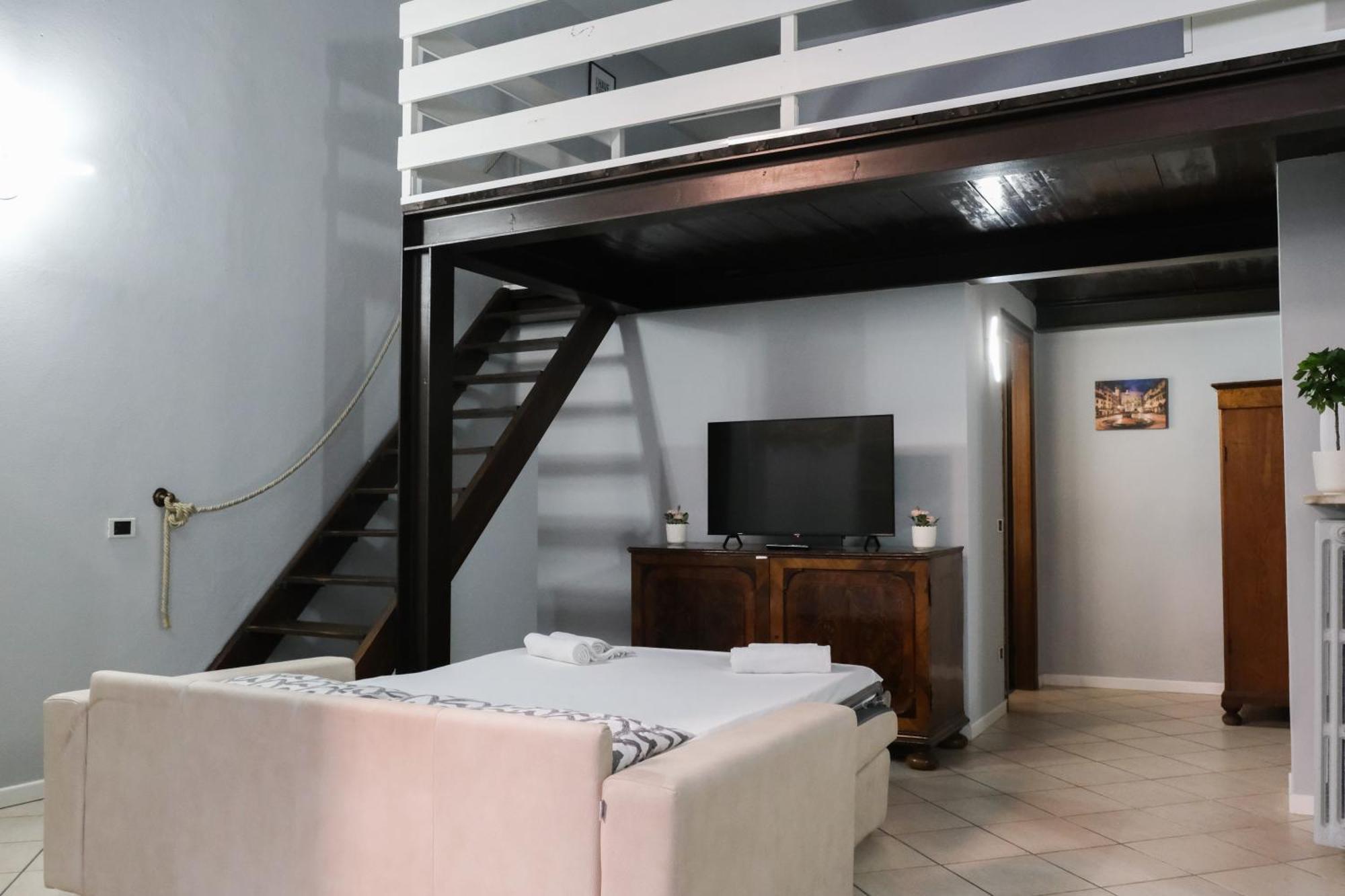 Carega City Center Apartment Verona Esterno foto