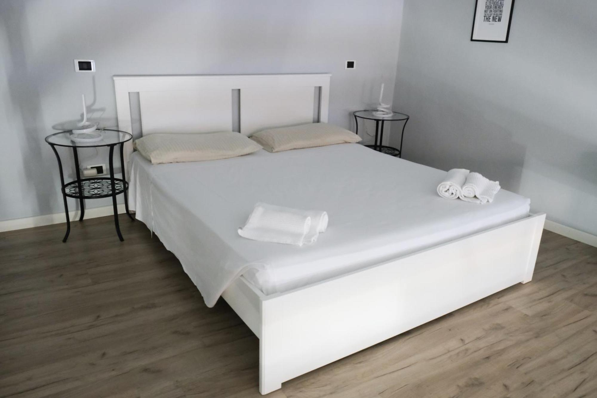 Carega City Center Apartment Verona Esterno foto